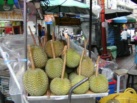 Wer sie nicht sieht kann sie riechen - Die Durian.