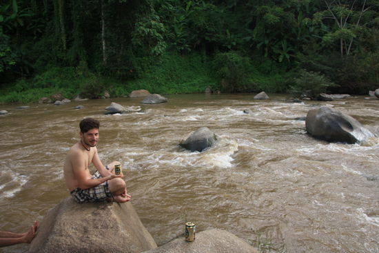Warten auf die Raftingboote