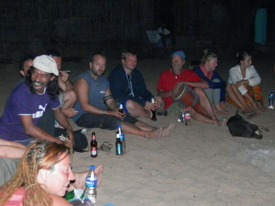 nachts ist die ganze Welt im Einklang mit der Musik