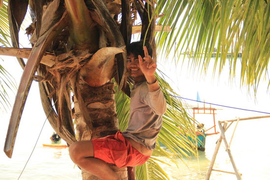 noch ein paar Kokosnüsse organisieren, dann kann die Party beginnen