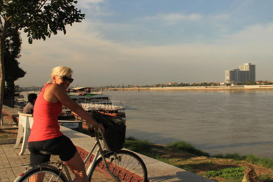am Tonle Sab, einer der wichtigen "Lebensadern" in Kambodscha