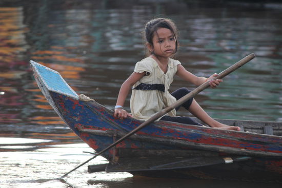 wenn sie auch traurig schaut, sie ist eine kleine Prinzessin....