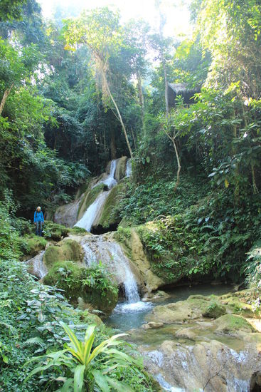 Wasserfälle laden zum wandern ein....