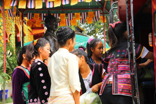 ...selbst wenn die Spende nur für 2-3 Tage reicht, so war es doch schön, in so viele erstaunte Augen zu sehen....