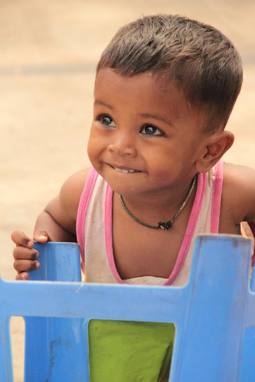 ...und große Kinderaugen, die in die Welt schauen...