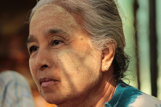 ein in sich ruhendes, zufriedenes Gesicht.....