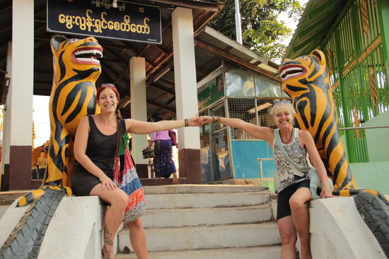 ...und wieder eine Pagode....