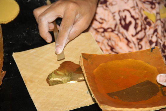 Blattgoldverarbeitung....