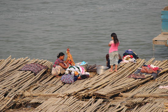 schweres Leben am Fluss....