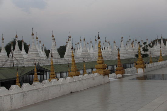 Myanmar, das Land der Pagoden...