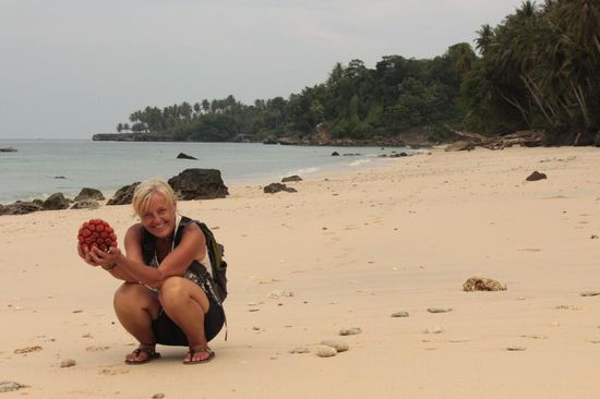 ...es gibt sie doch ... weiße Sandstrände auf Sumatra...