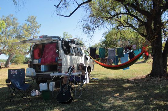 erst einmal den Haushalt wieder in Ordnung gebracht...