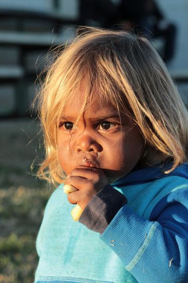 besonders hübsch sind die Kleinen mit blonden Haaren....