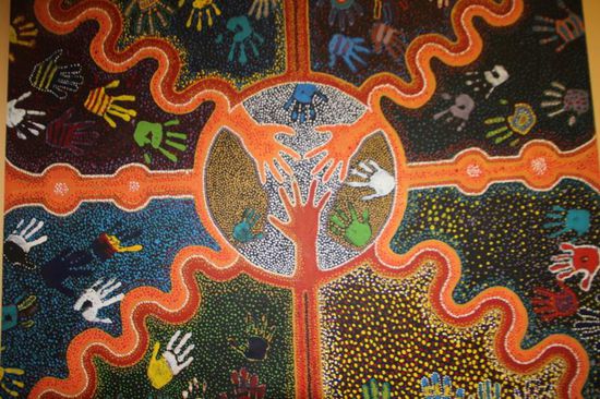 sehr kunstvolles Bild im Gemeindehaus Arlparra....