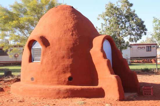 ....hier wurde Afrika nach Australien gebracht, ob es angenommen wird?