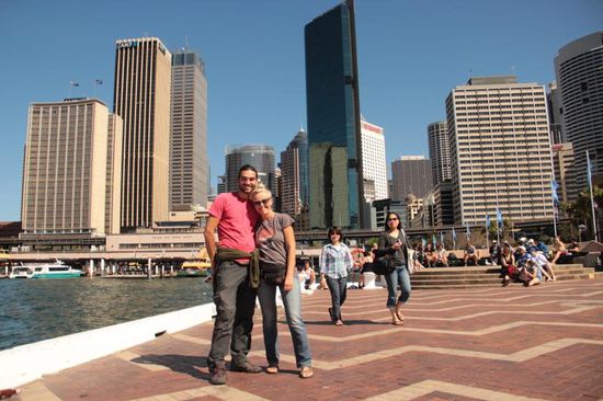 ...auch ich kann mich nun mit Armando unterhalten, ihm fällt auf das ich doch reden kann, grins....