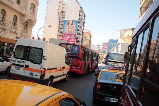wir fahren nach "La Boca", der Wiege Maradonas