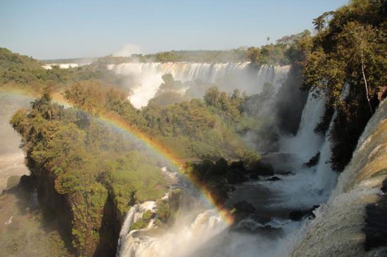 ...wir könnten stundenlang diesem Naturschauspiel zusehen...