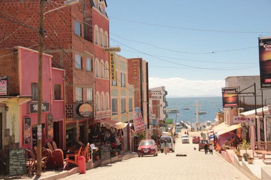 die Geschäftsstraße...