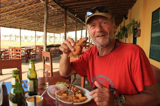 diesmal gibt es das Meerschwein frittiert, hmmmm....