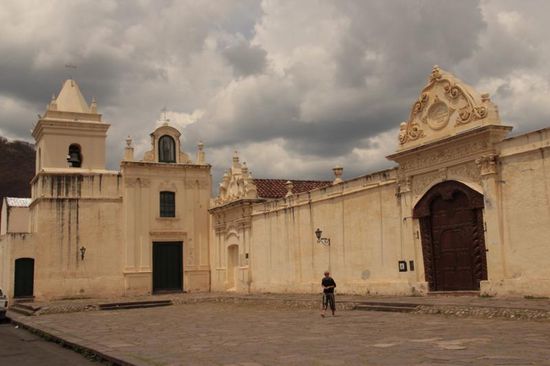 das Kloster "Convento de San Bernardo" dürfen nur Karmeliterinnen betreten, es ist für Touristen geschlossen
