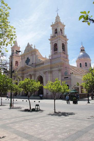 ....genießen wir die Sonne in der Stadt...