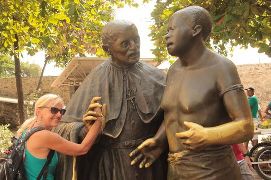 "Entschuldigen Sie bitte, kennen Sie die Sprache dieser Dame?".......hihi