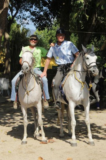 viel Glück euch allen...
