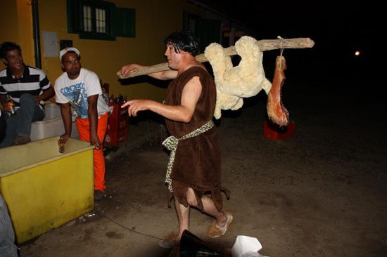 er hat heut schon einen Bären erlegt...