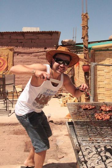 Alex ist heute unser Grillmeister .....