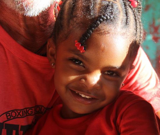 ist sie nicht süß, Ernesta unser Schatzi...(sie konnte es gleich auf deutsch sagen, "Chathy")