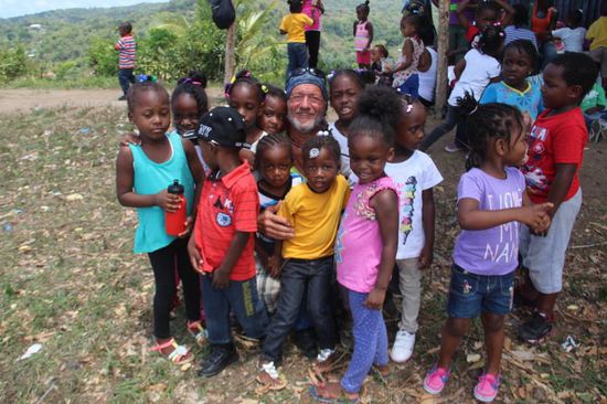 rette sich wer kann, denn alle wollen auf das Foto....