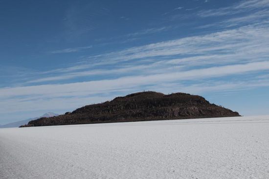 ...dann erhebt sich ein dunkler Berg?????