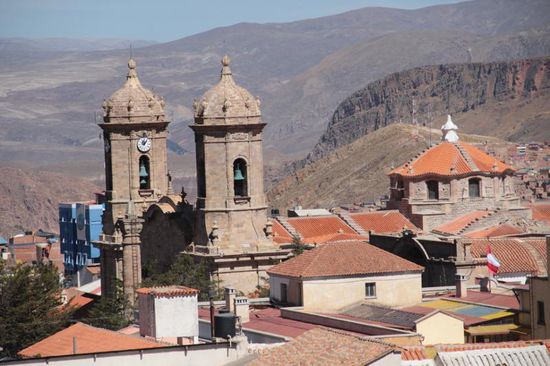 auf 4070m über dem Meeresspiegel liegt Potosi....