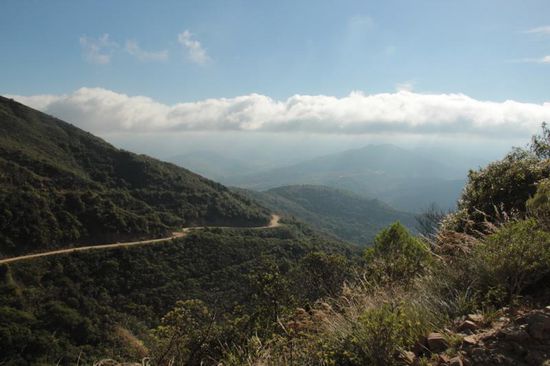 herrliche Bergwelt noch unterhalb der "Wolkengrenze"