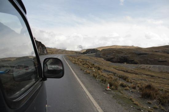 hinauf geht es auf 4700m.....