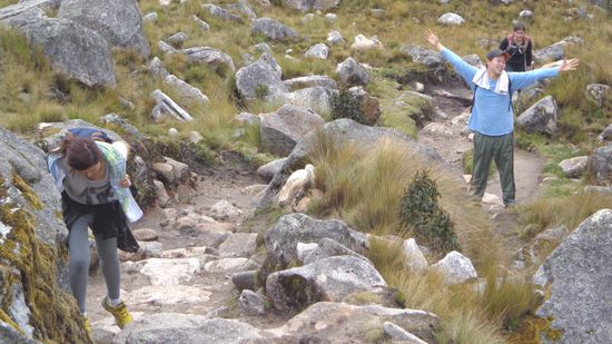 Moon hatte auch ziemlich zu kämpfen - trotzdem, für Faxen bleibt immer Zeit 