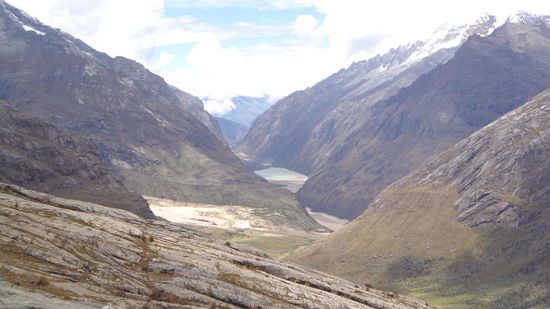 Auf der anderen Seite von Punta Union - Blick ins Santa Cruz Tal - überwältigund