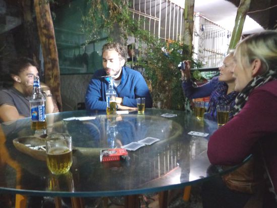 Am Abend haben wir verschiedene Kartenspiele gemacht - auch ich habe eins vorschlagen müssen - somit musste das Kartenblasspiel herhalten... Das fanden meine Zimmerkameraden ziemlich lustig 