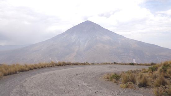 Bei einer kurzen Pinkelpause - der El Misti