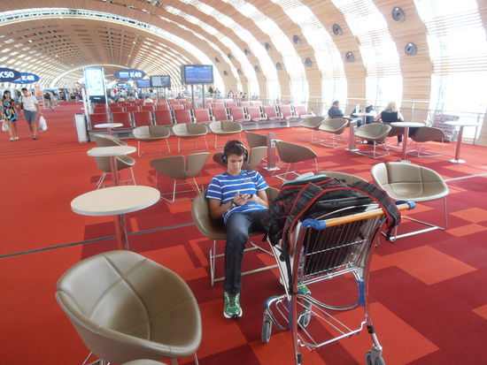Paris CDG, 4 endlose Stunden Aufenthalt....