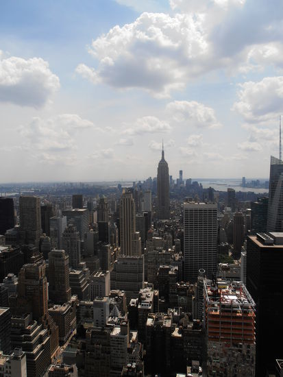 Lower Manhatten mit Empire State Bld. und Hudson River