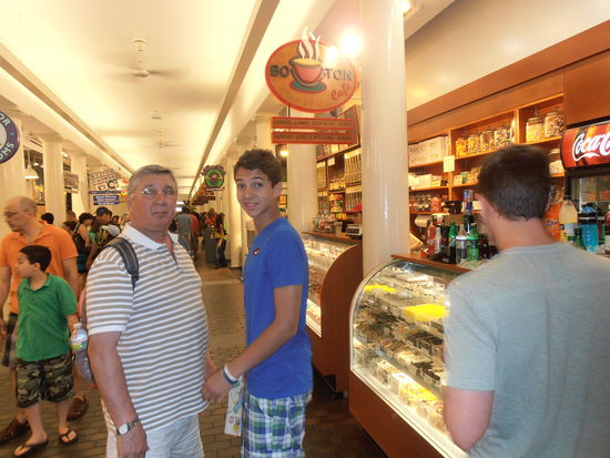 Im "Qunicies", einem Fresstempel