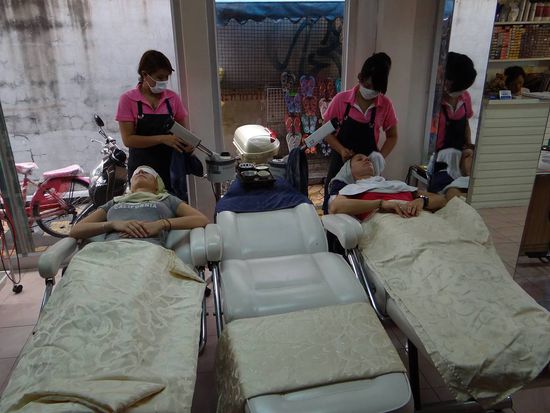 Die Gesichts-Runderneuerung...