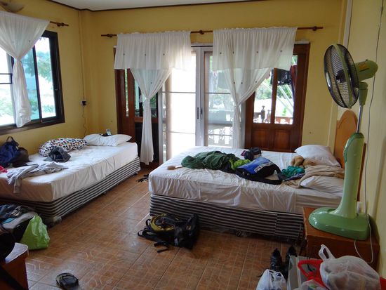 unser Zimmer direkt am Strand