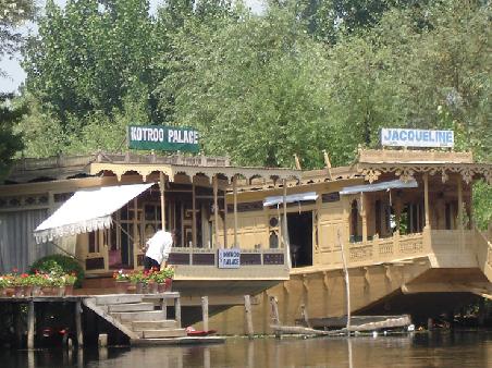 Hausboote auf dem Dal-See