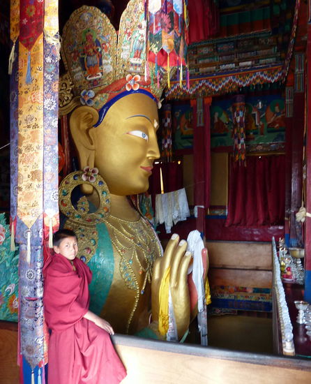 Ein junger Wächter der Heiligen